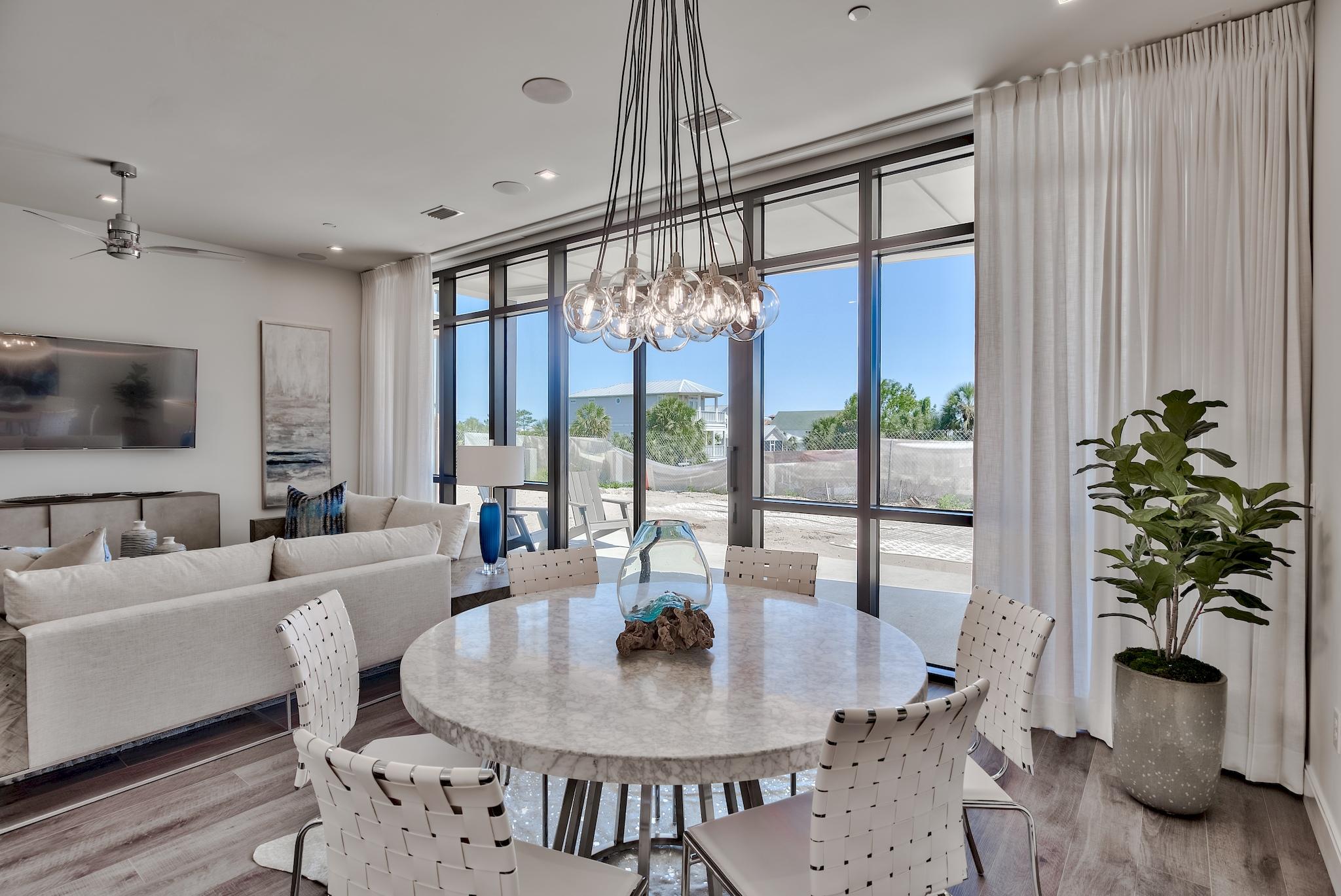 CREST DEVELOPMENT - Residential