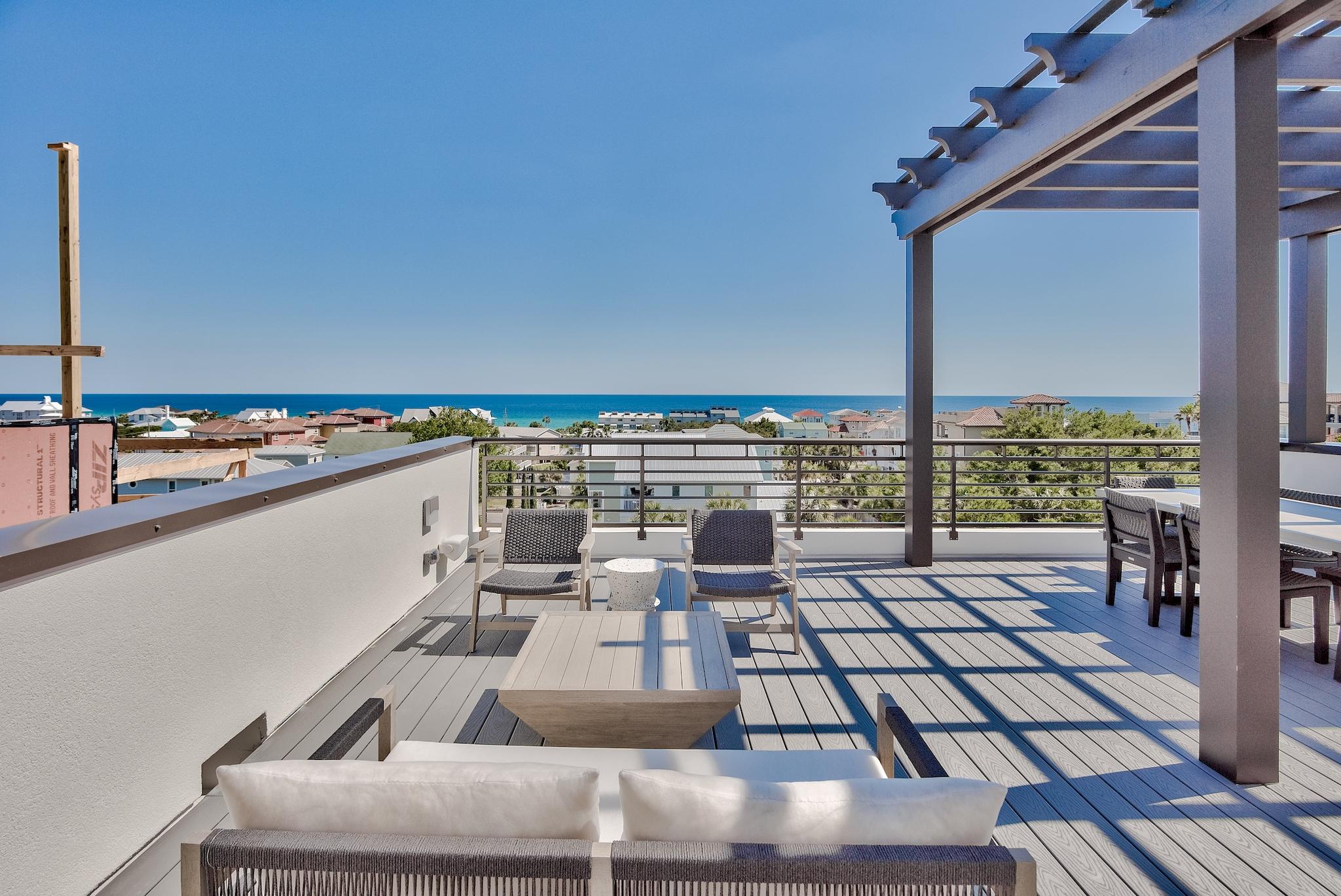 CREST DEVELOPMENT - Residential