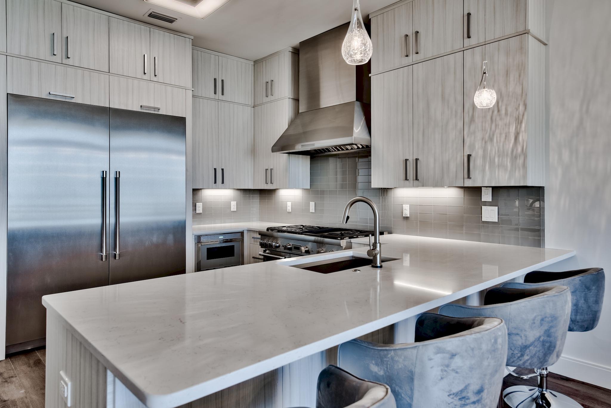 CREST DEVELOPMENT - Residential
