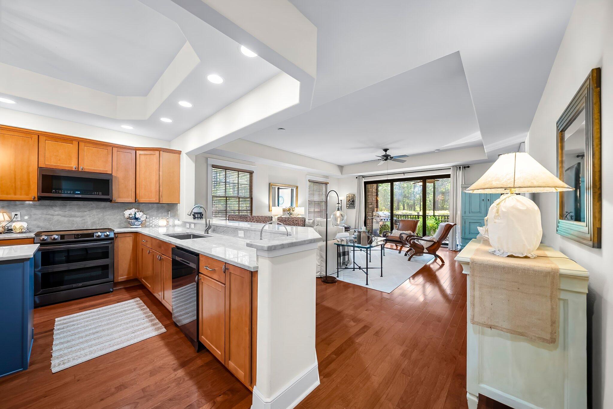 WILD HERON - CLUBSIDE - Residential