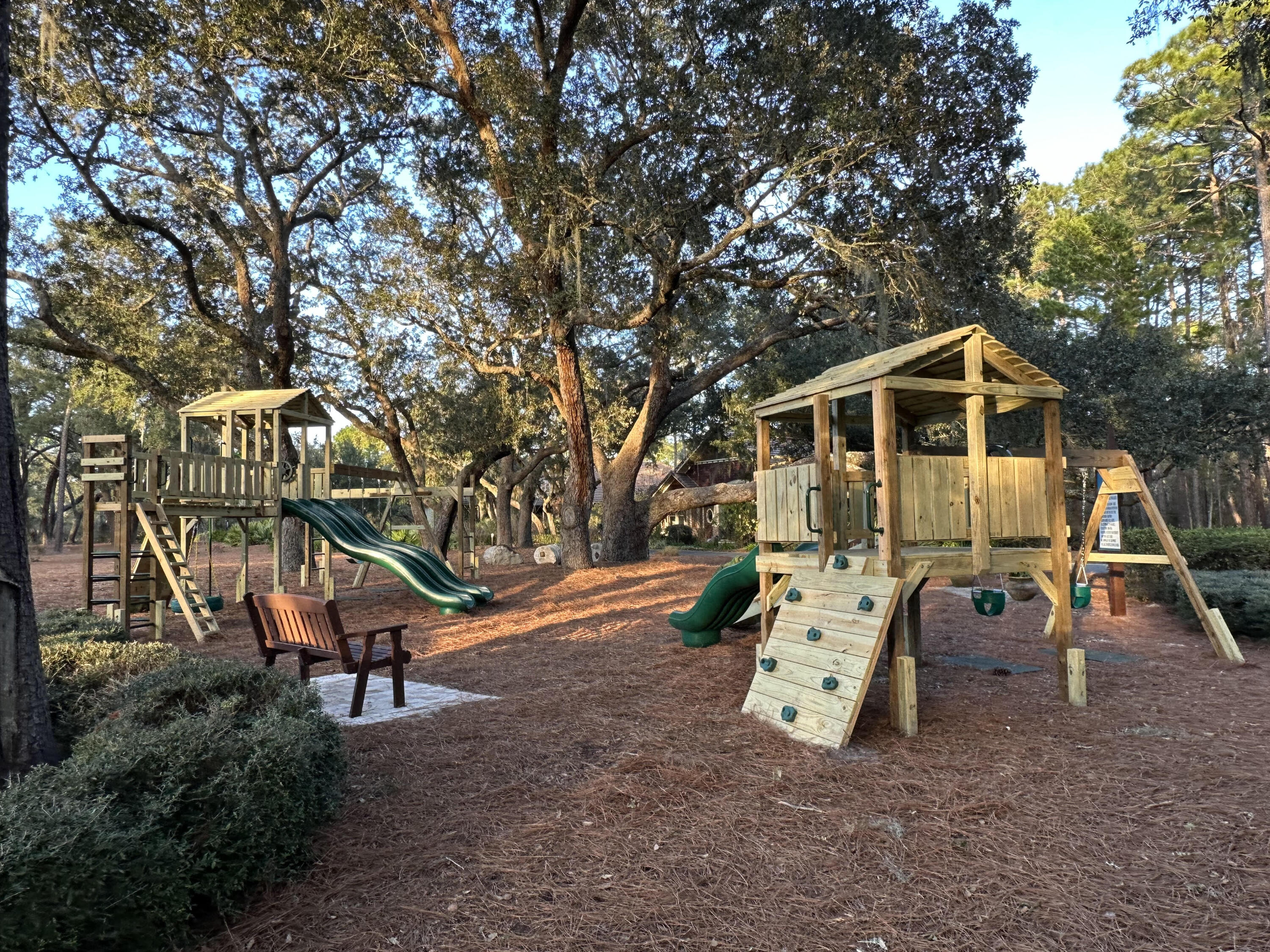 WILD HERON - CLUBSIDE - Residential