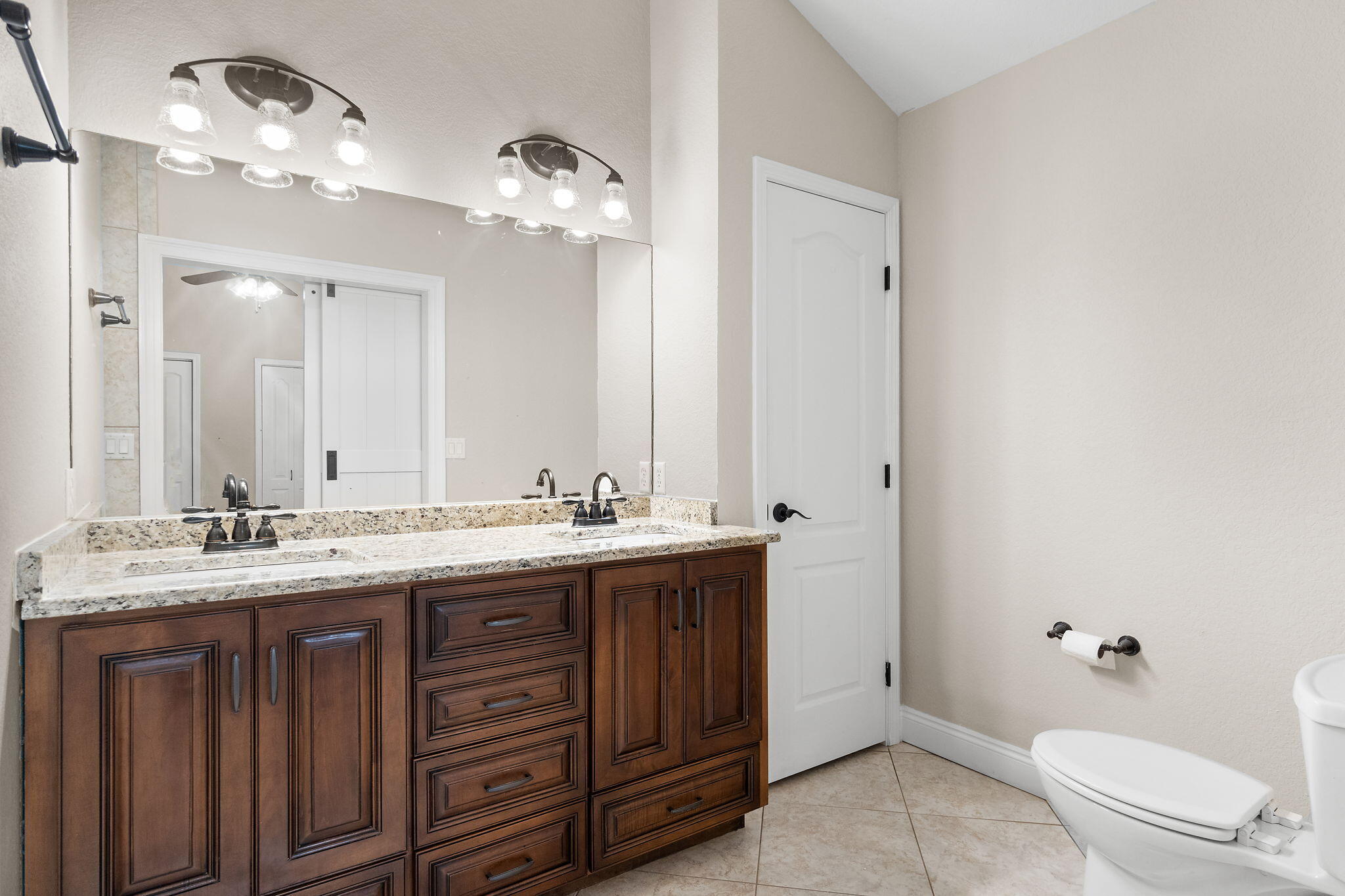 HOLLEY BY THE SEA - Residential