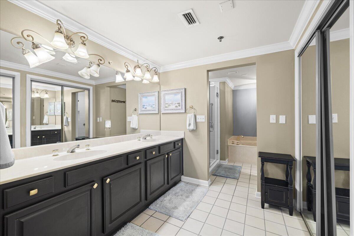 EAST PASS TOWERS CONDO PH 2 - Residential