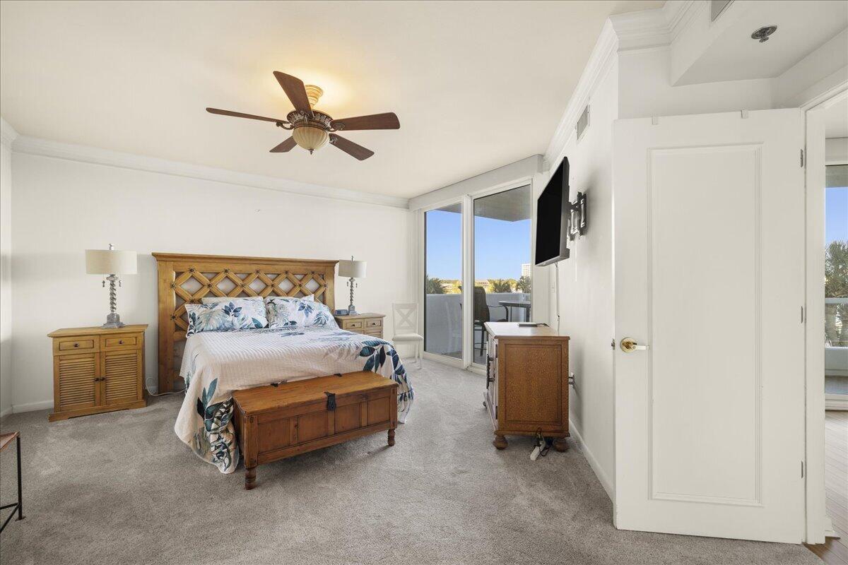 EAST PASS TOWERS CONDO PH 2 - Residential