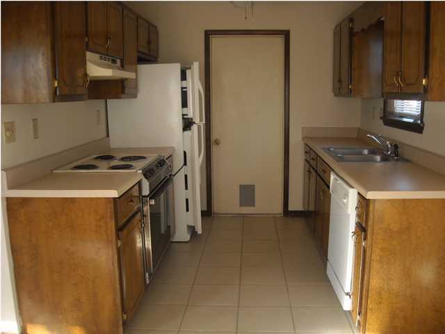 SHOAL WOOD ESTATES 1ST PH 2 - Residential Lease