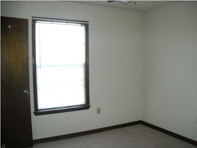 SHOAL WOOD ESTATES 1ST PH 2 - Residential Lease