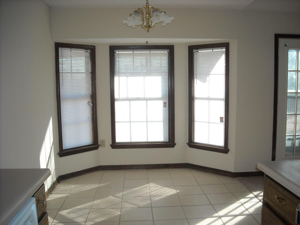 SHOAL WOOD ESTATES 1ST PH 2 - Residential Lease