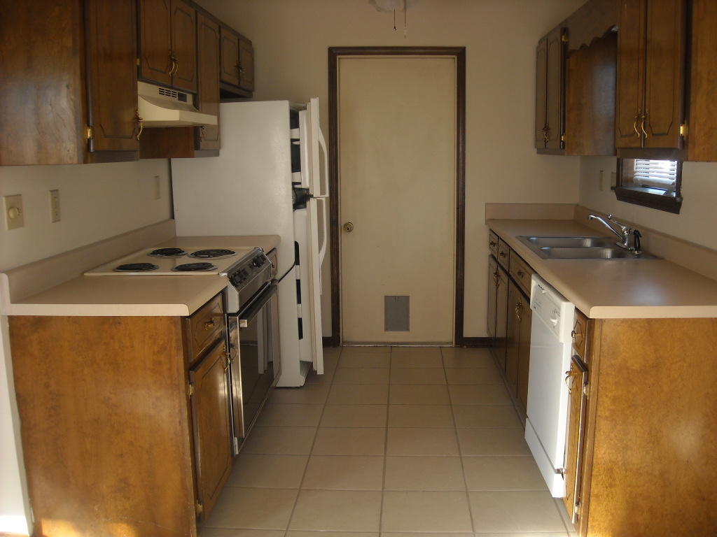 SHOAL WOOD ESTATES 1ST PH 2 - Residential Lease