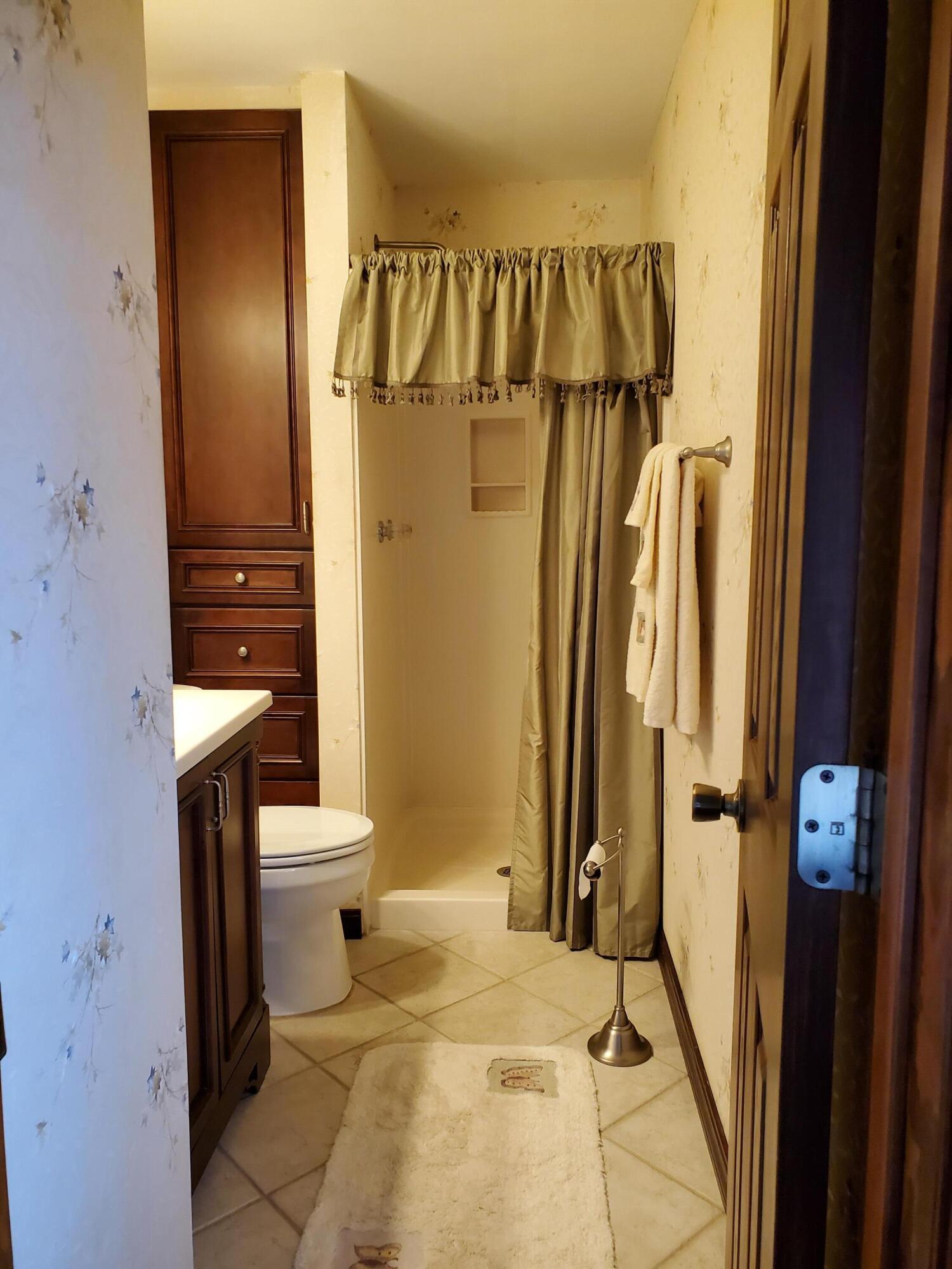 Four Flags Estates unrecorded S/D - Residential