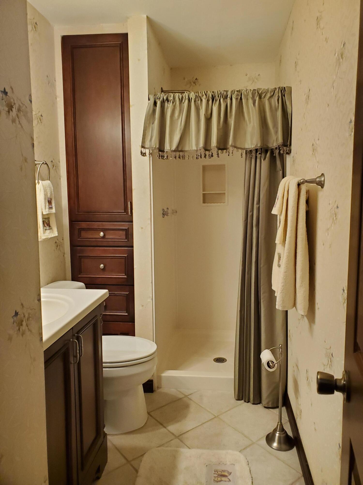 Four Flags Estates unrecorded S/D - Residential