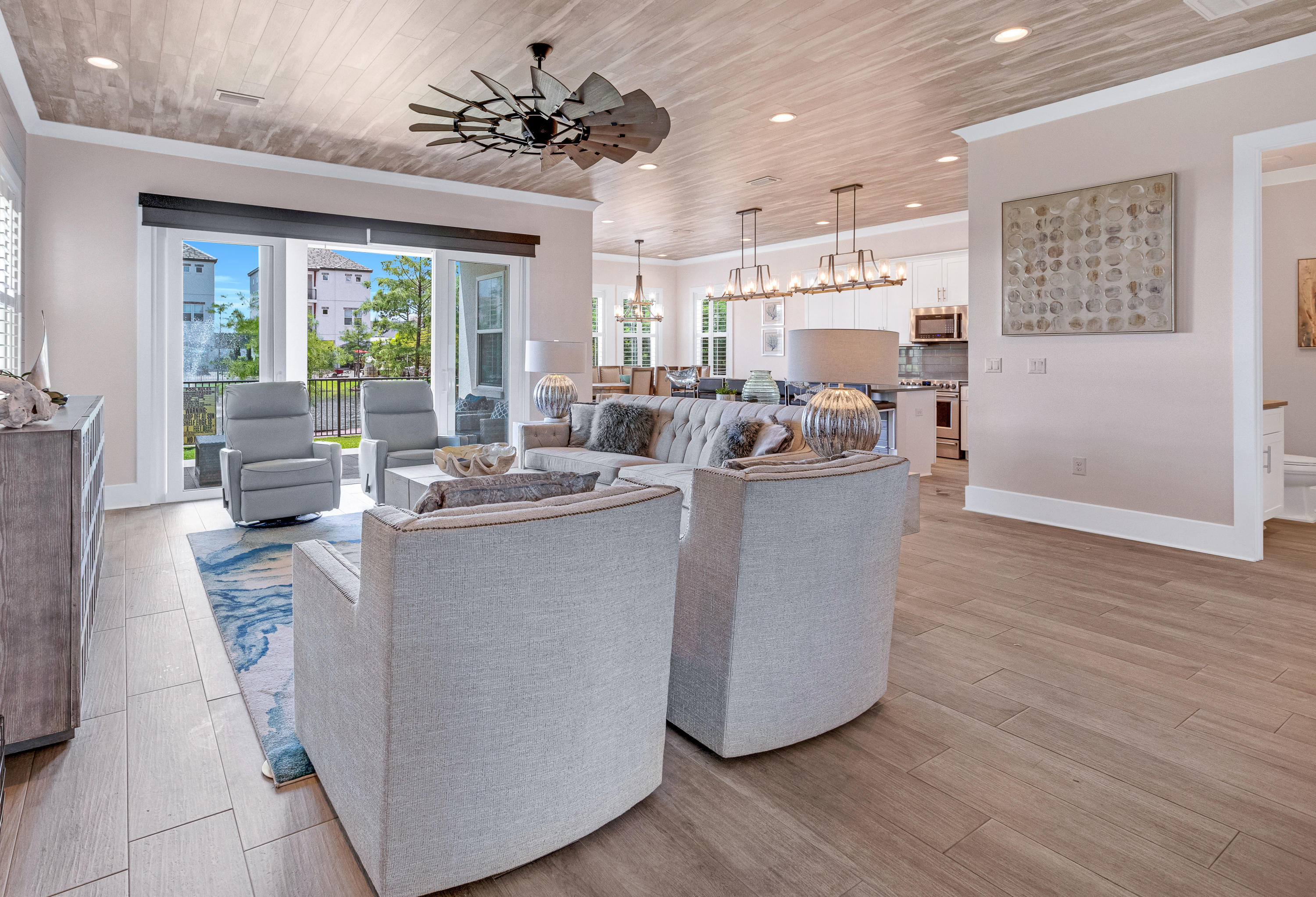 The Retreat at Miramar - Residential