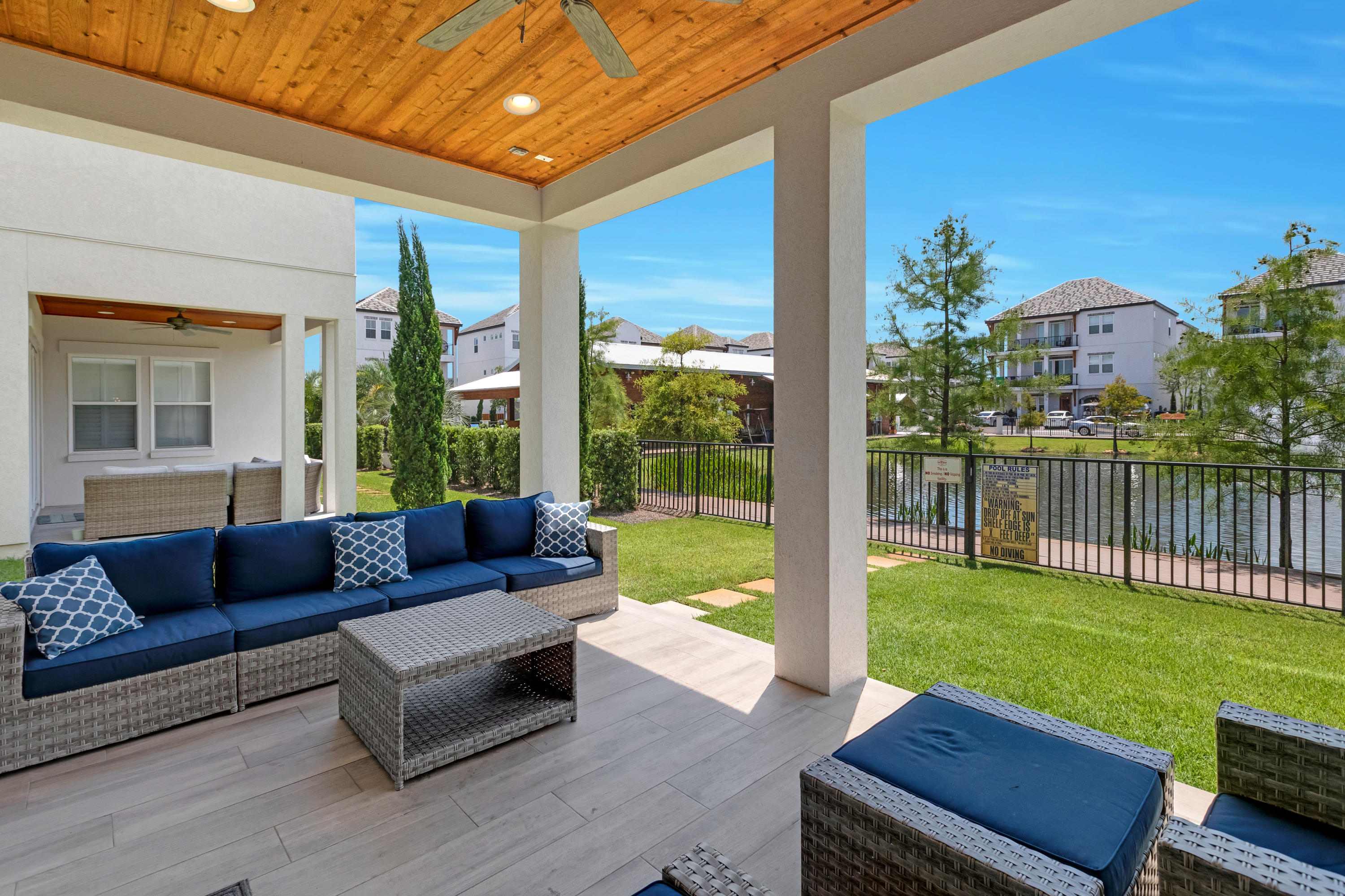 The Retreat at Miramar - Residential
