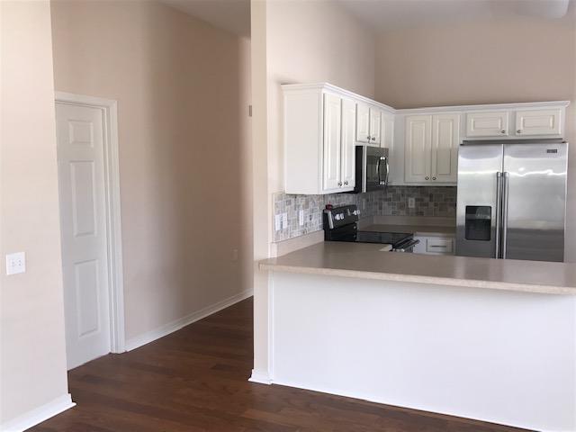 SHADOW LAKES - Residential