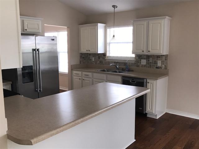 SHADOW LAKES - Residential