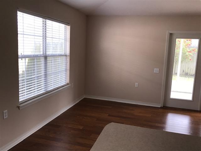 SHADOW LAKES - Residential