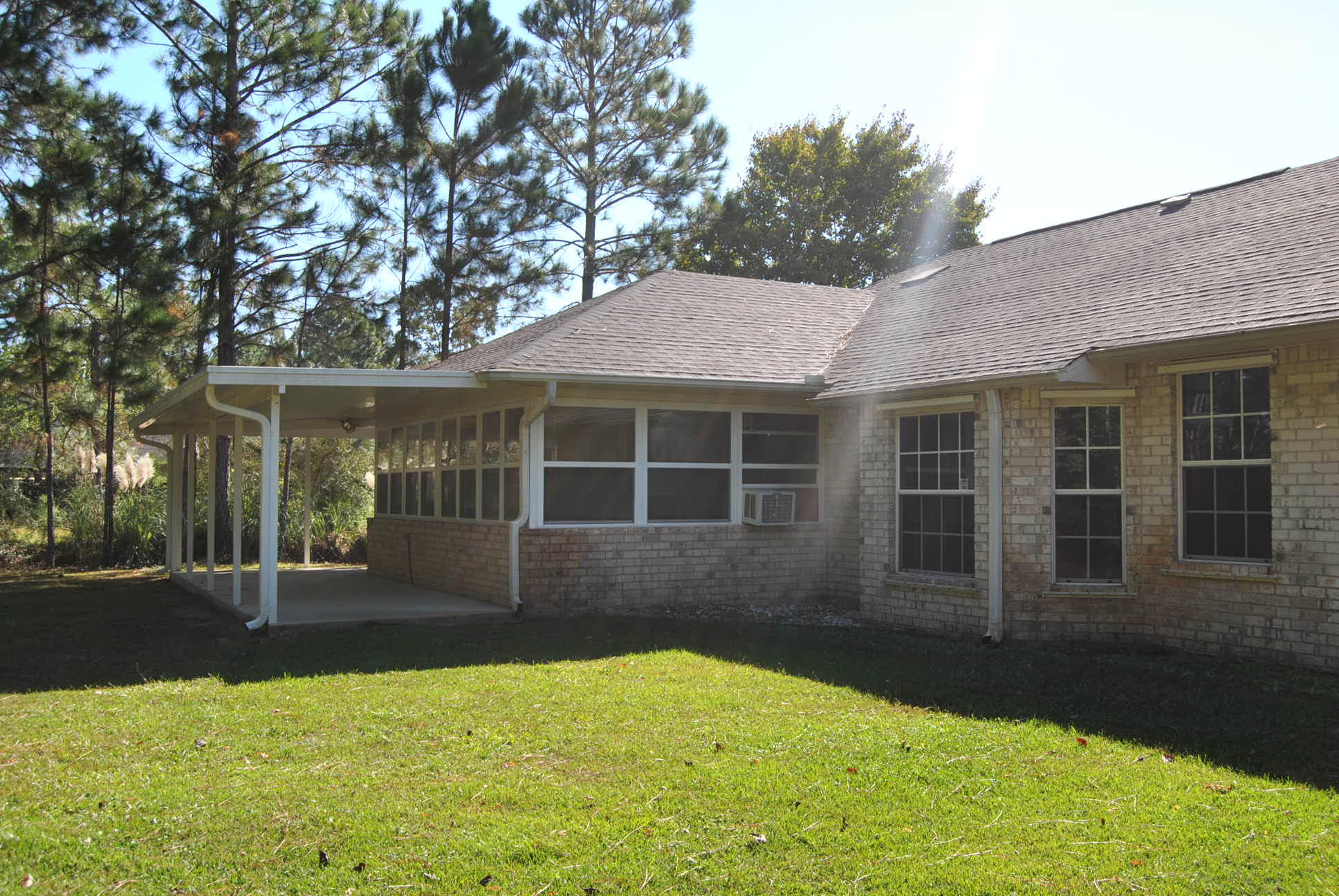 HOLLEY BY THE SEA - Residential