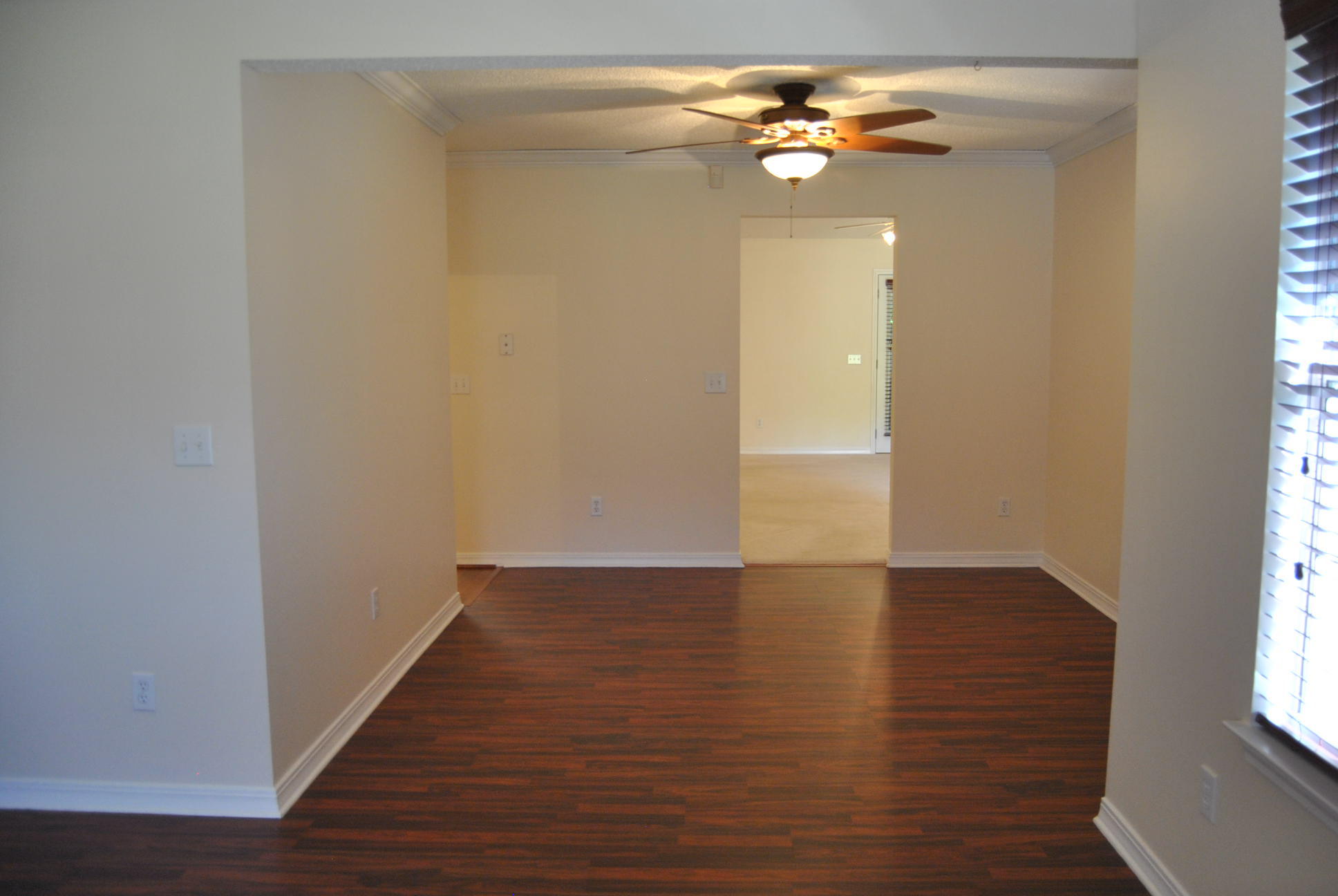 HOLLEY BY THE SEA - Residential