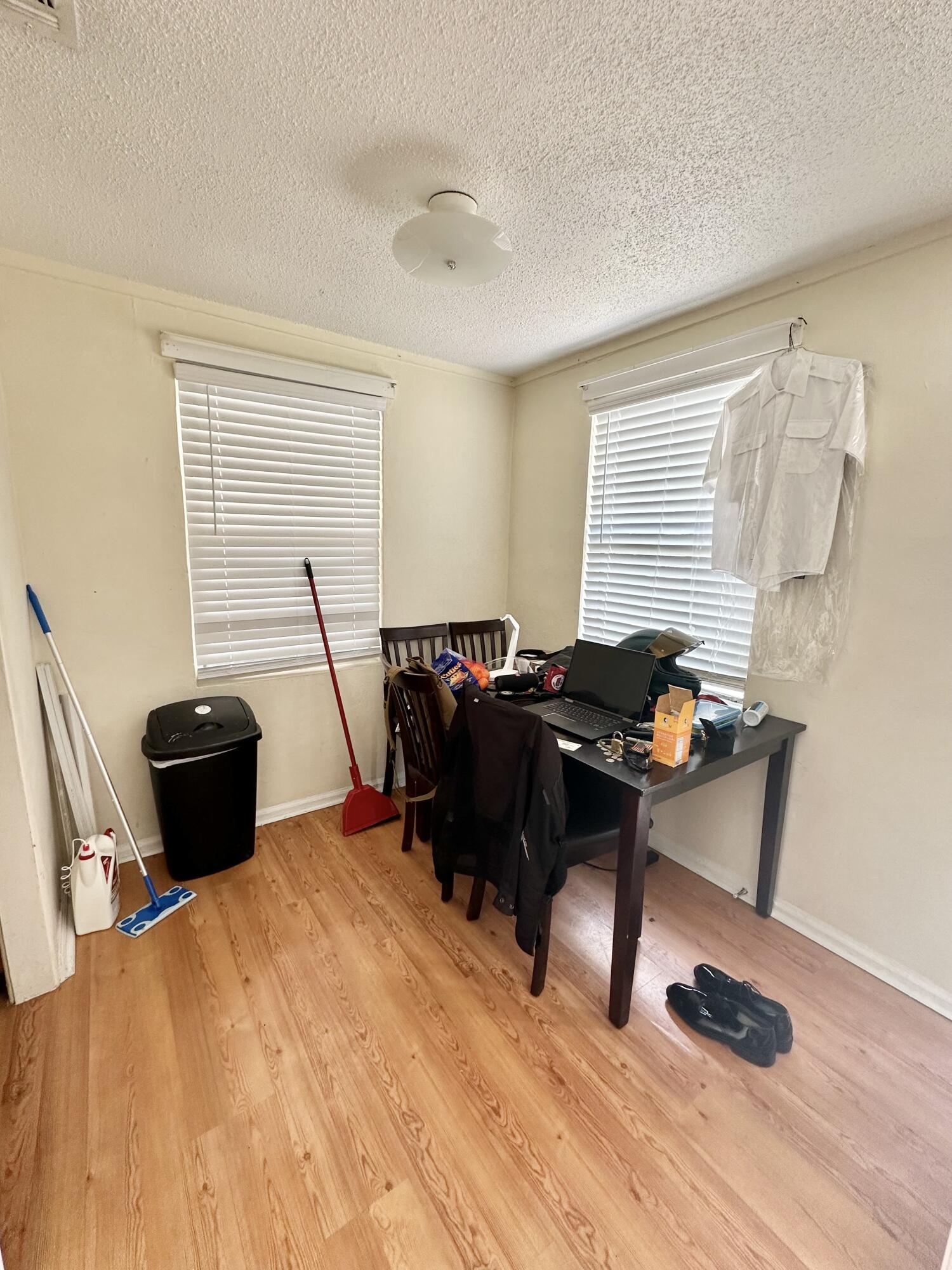 VALPARAISO PLAT 15 - Residential Lease