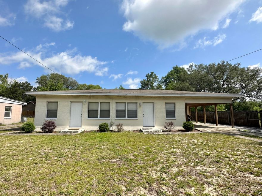 Available January 10! Pets Considered with Owner Approval.Welcome to 310 Washington Avenue- Unit B in Valparaiso, FL! This charming apartment offers a comfortable and convenient living experience. With one bedroom and one bathroom, this unit is perfect for those seeking a cozy space to call home. As you step inside, you'll be greeted by an open living room, providing ample space for relaxation and entertainment. The galley kitchen is thoughtfully designed, offering functionality and efficiency for all your culinary needs. Adjacent to the kitchen, you'll find a delightful breakfast nook, perfect for enjoying your morning coffee or a quick bite to eat. The spacious bedroom provides a peaceful retreat, allowing you to unwind and recharge after a long day. The bathroom features