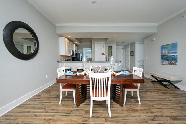 HARBOR LIGHTS - Residential