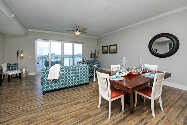 HARBOR LIGHTS - Residential