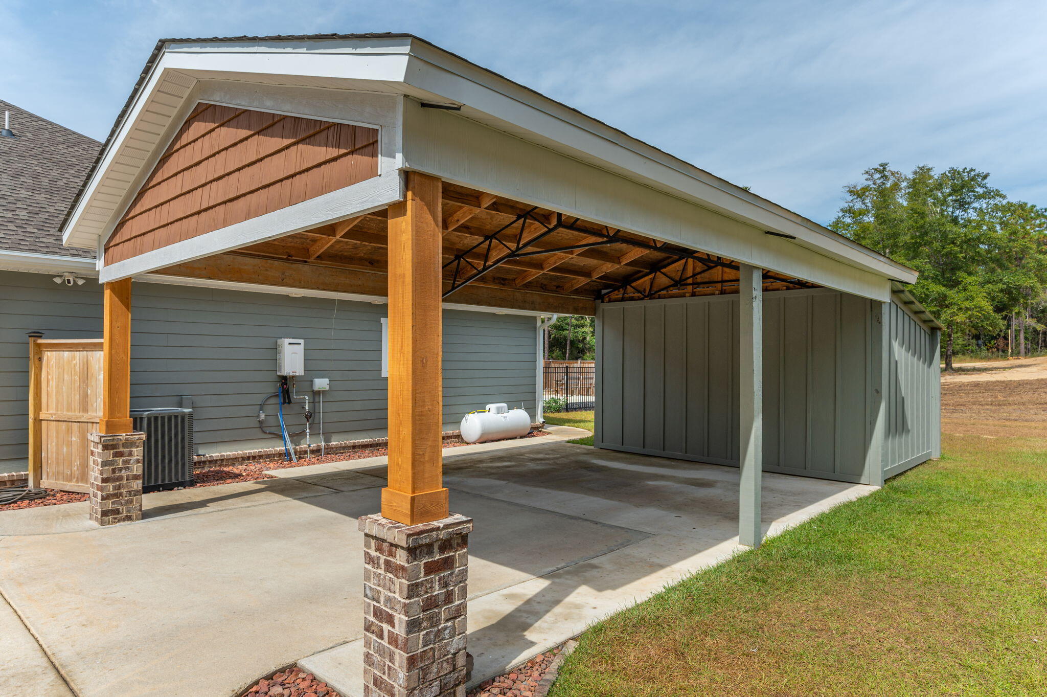 NO RECORDED SUBDIVISION - Residential