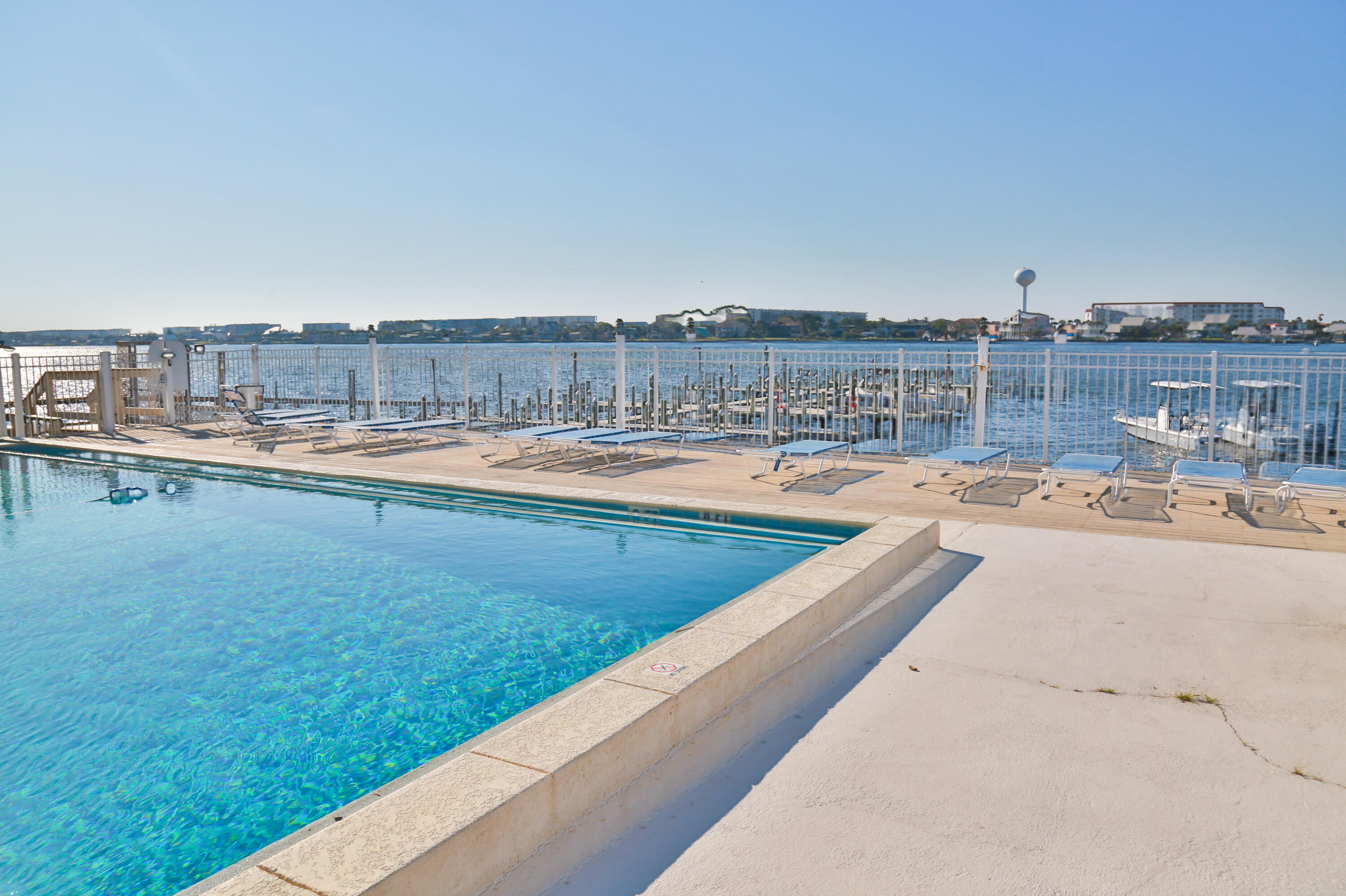 FOUNTAINHEAD CONDO - Residential