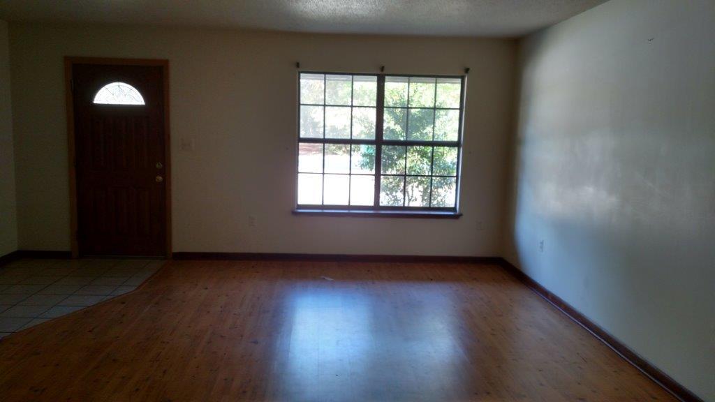 VALPARAISO PINECREST 2 - Residential