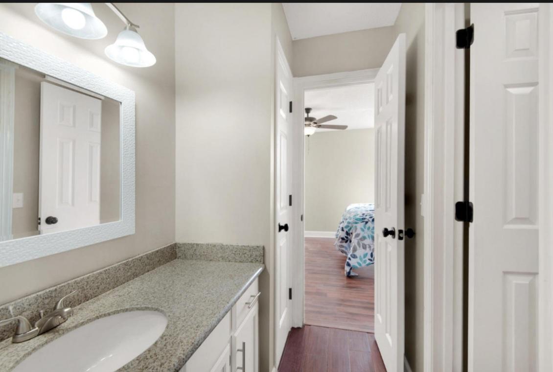 LIONSGATE - Residential