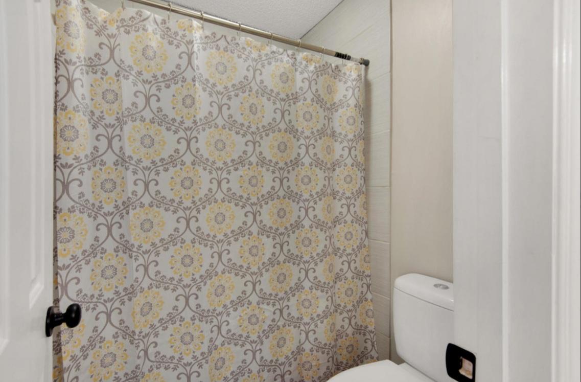 LIONSGATE - Residential
