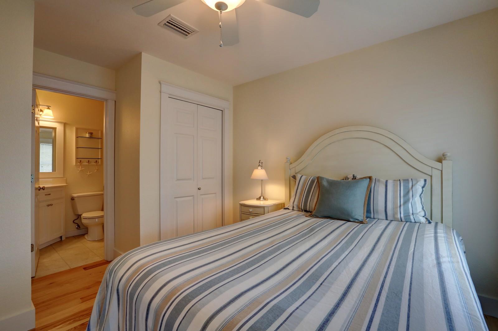 BLUE MOUNTAIN BEACH - Residential