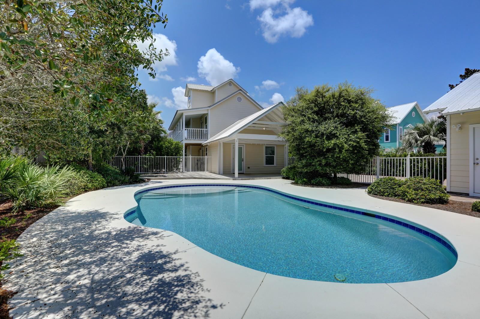 BLUE MOUNTAIN BEACH - Residential