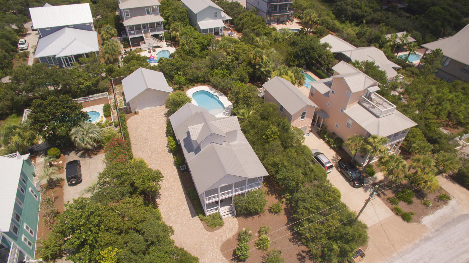 BLUE MOUNTAIN BEACH - Residential