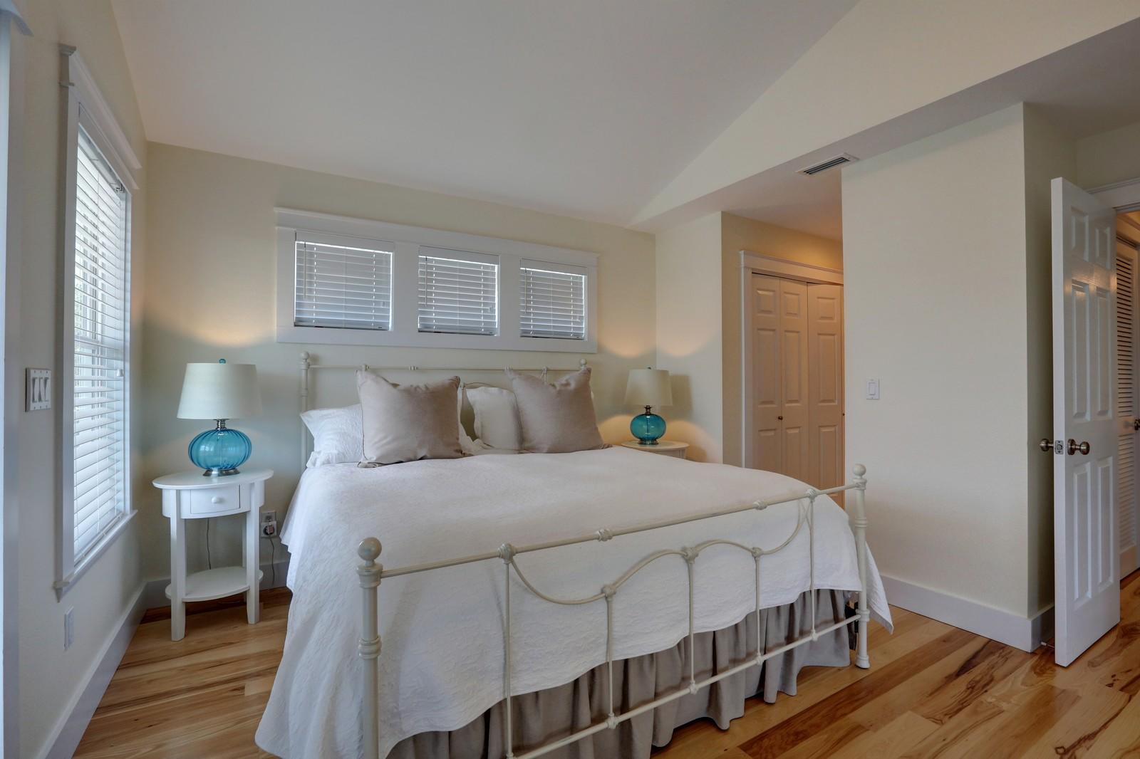 BLUE MOUNTAIN BEACH - Residential