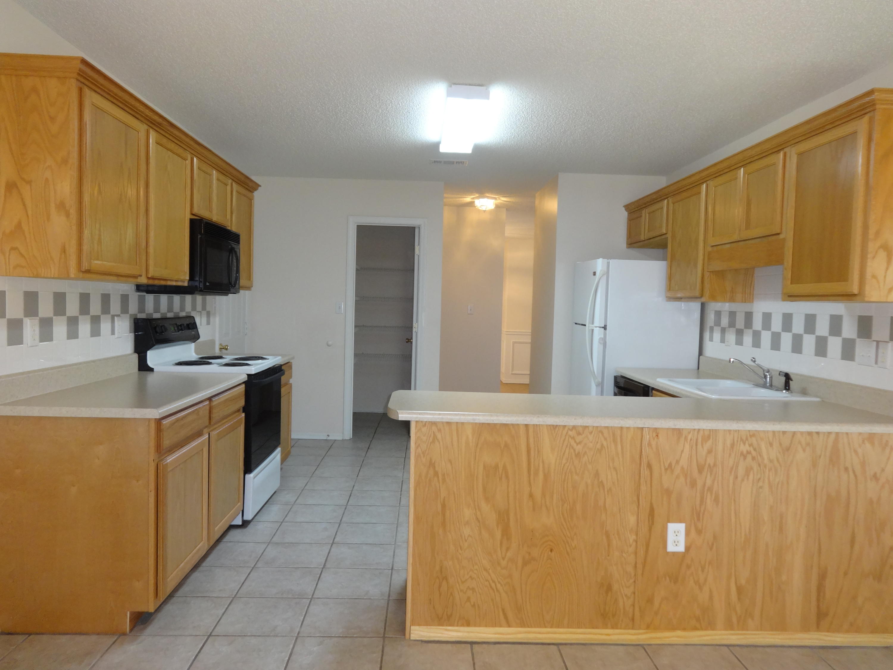 ANTIOCH ESTATES S/D 2 - Residential Lease