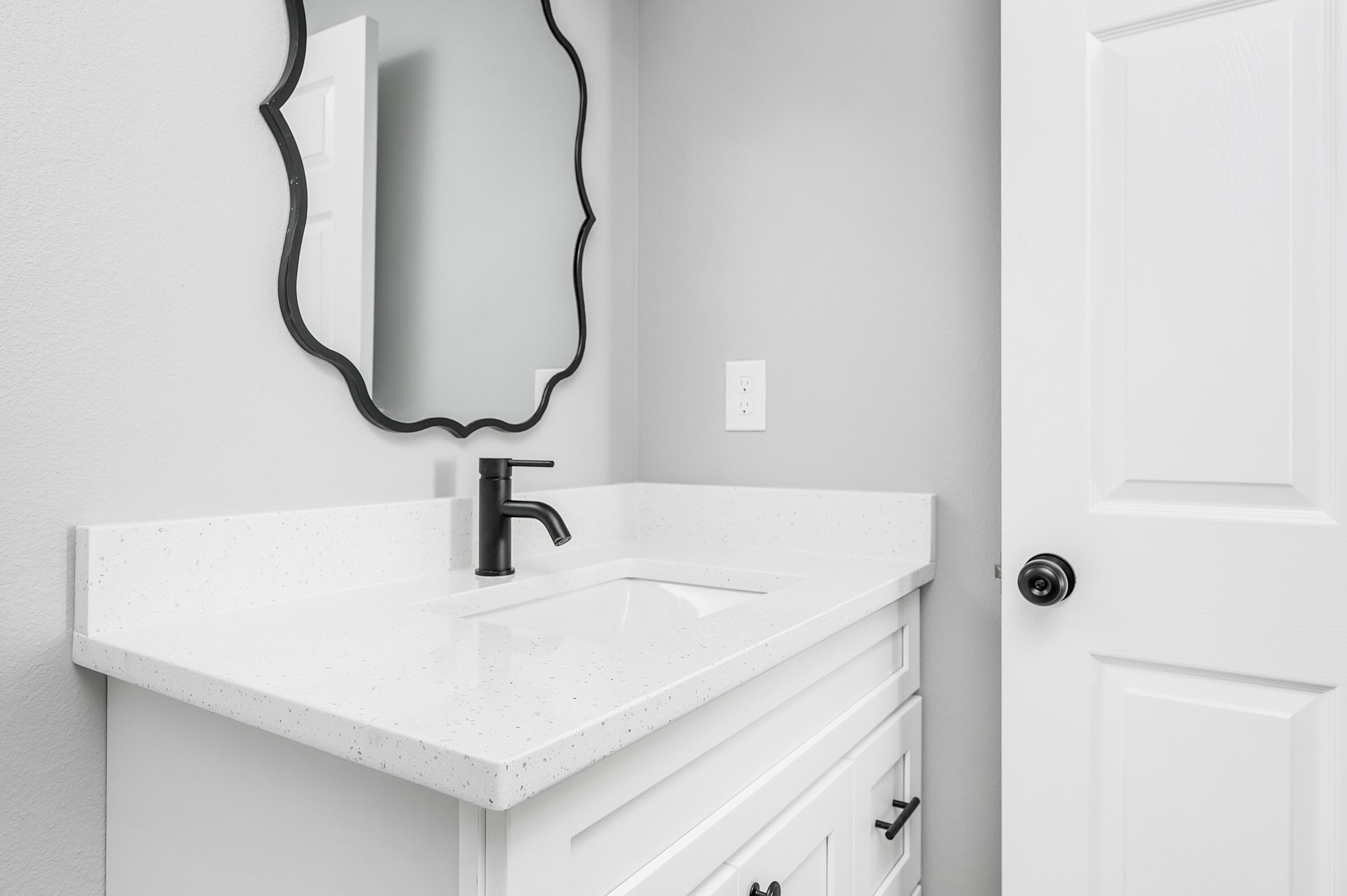 CV PINES/TRIPLE LAKE - Residential