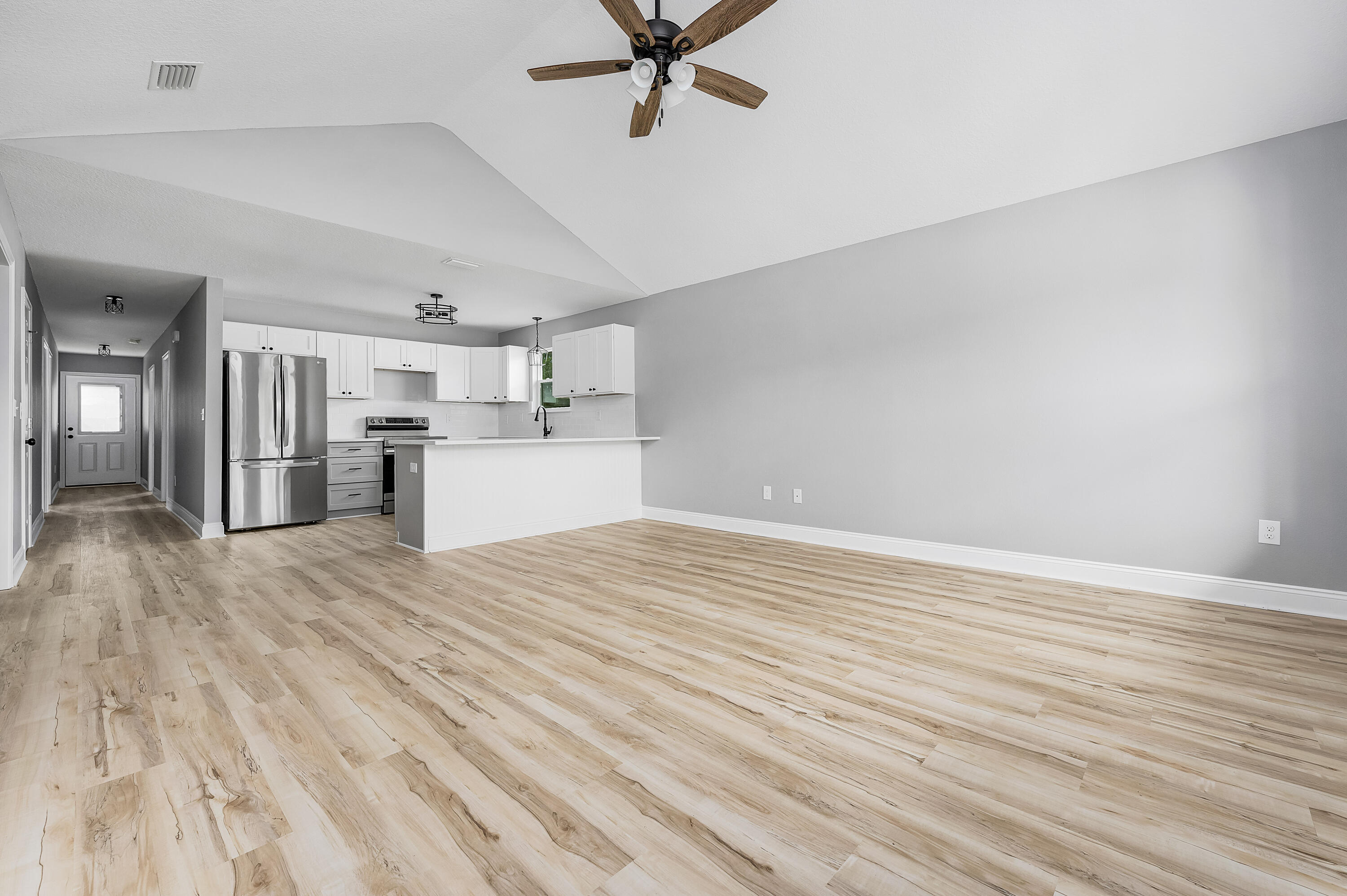 CV PINES/TRIPLE LAKE - Residential