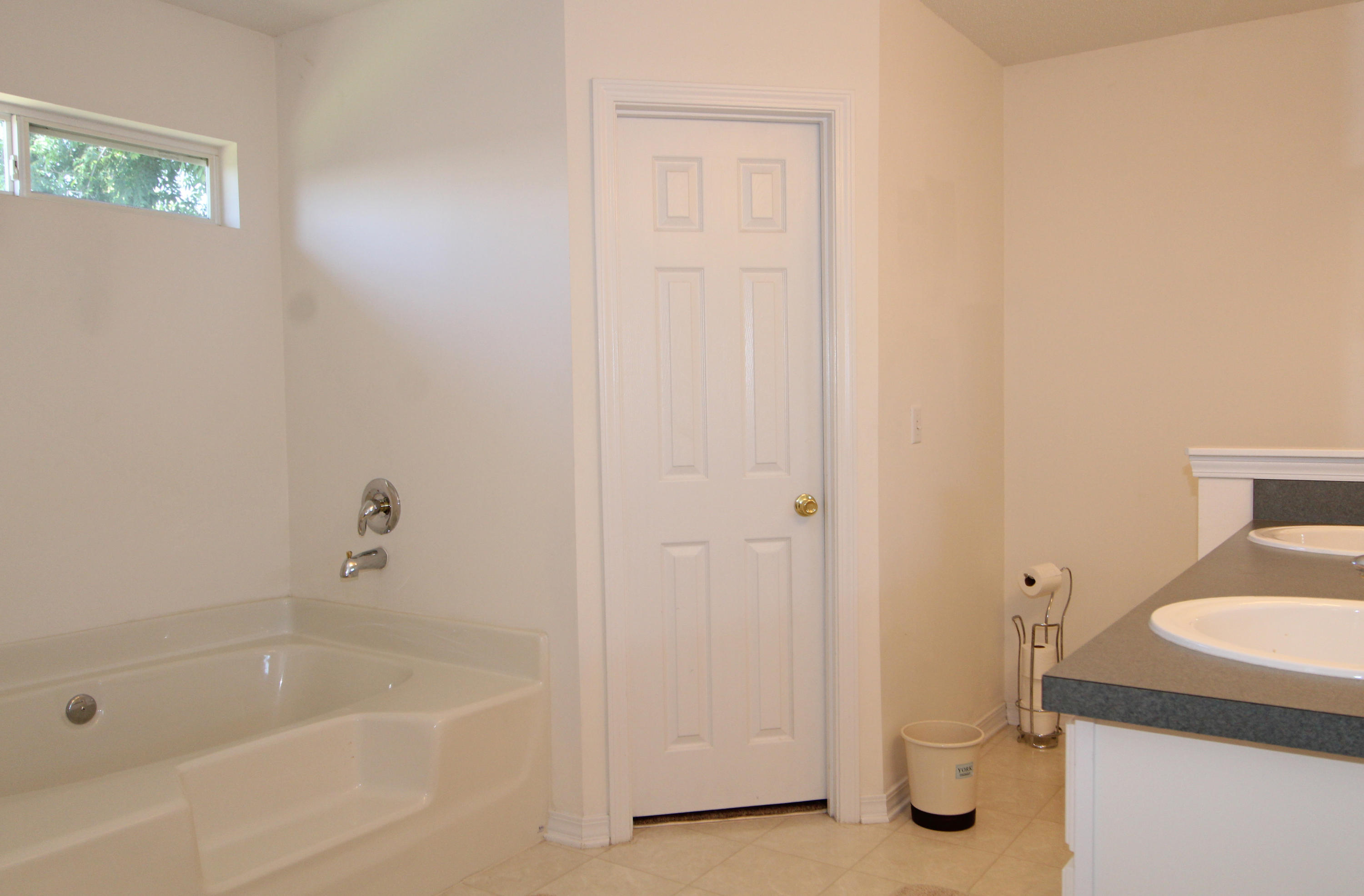 EMERALD VILLAGE S/D - Residential