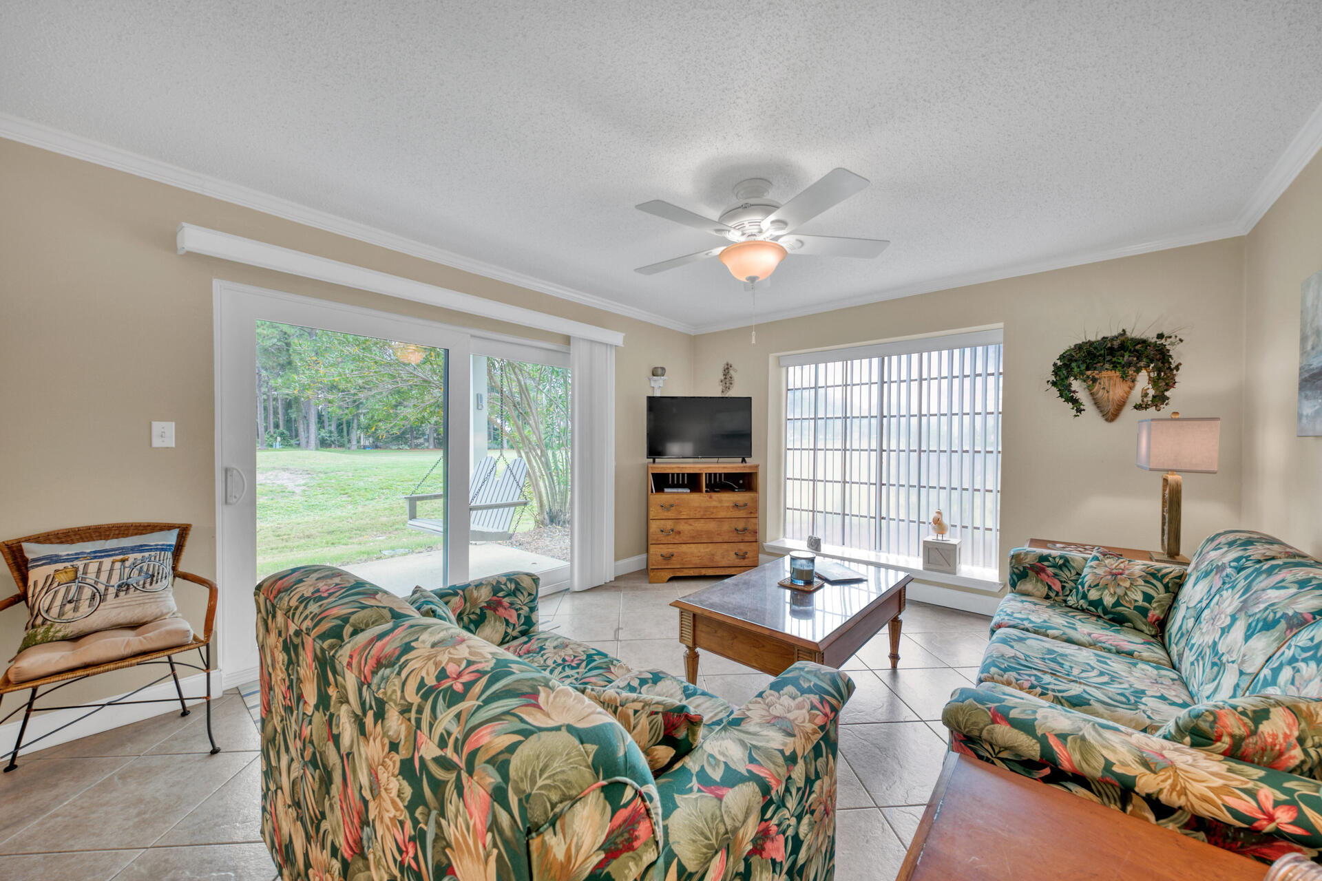 SEASCAPE CONDO GARDEN VILLA - Residential