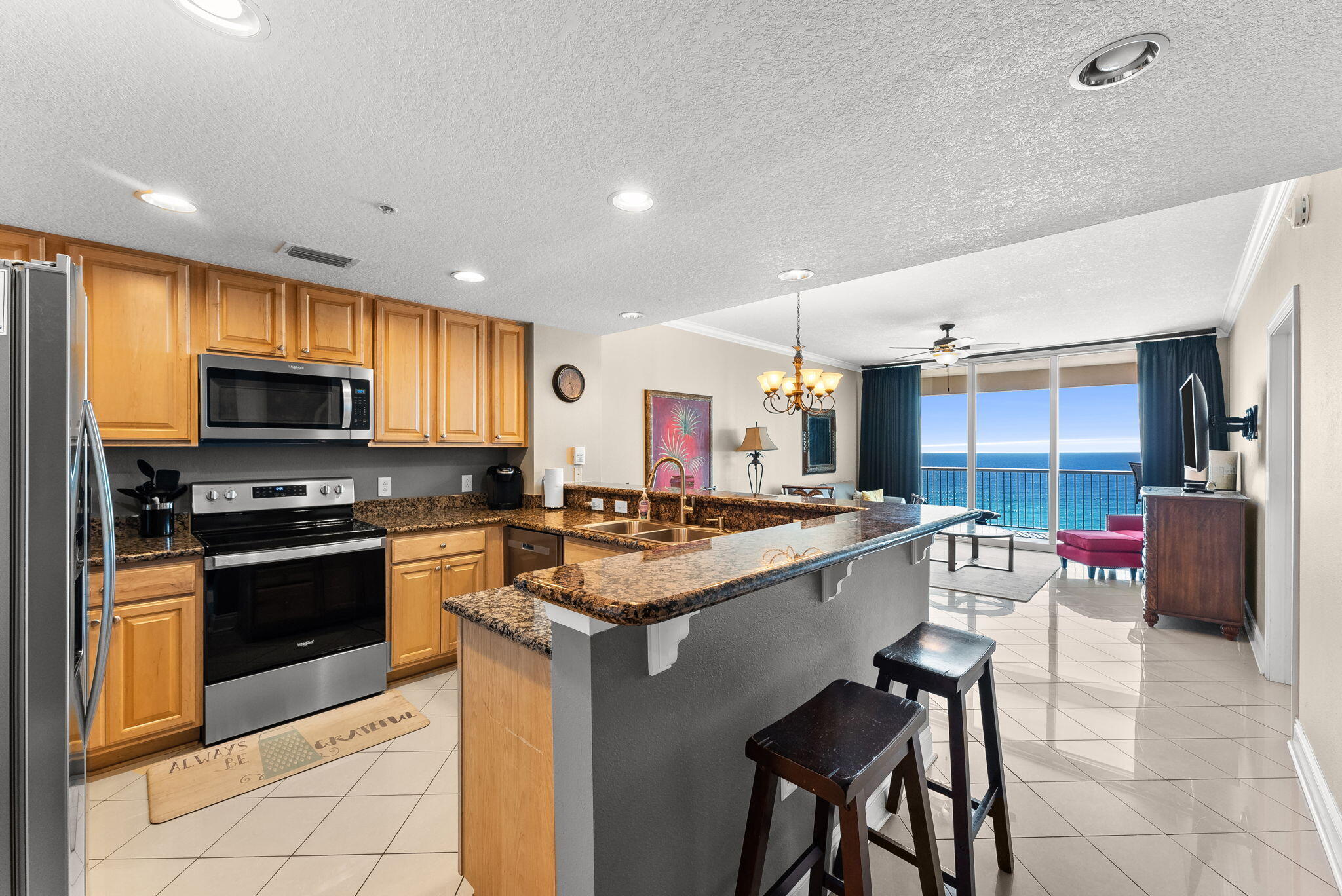 PALAZZO CONDOMINIUM - Residential