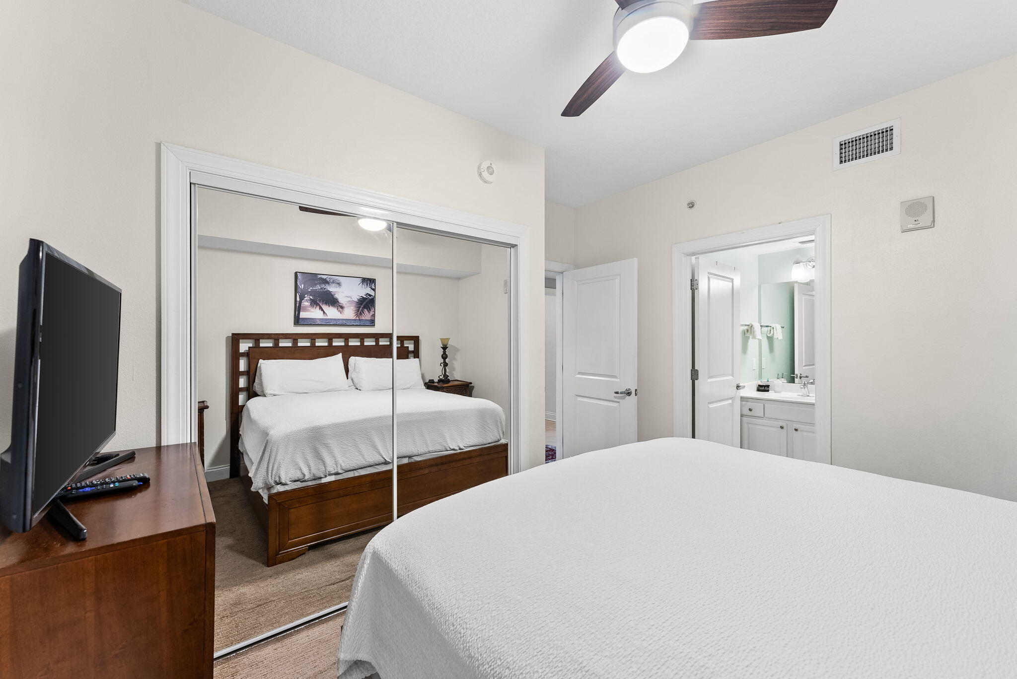 PALAZZO CONDOMINIUM - Residential