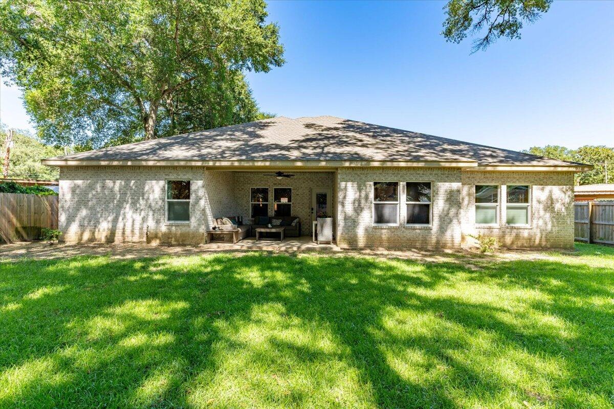 Olde Fort Walton/ Elliott Point - Residential Lease