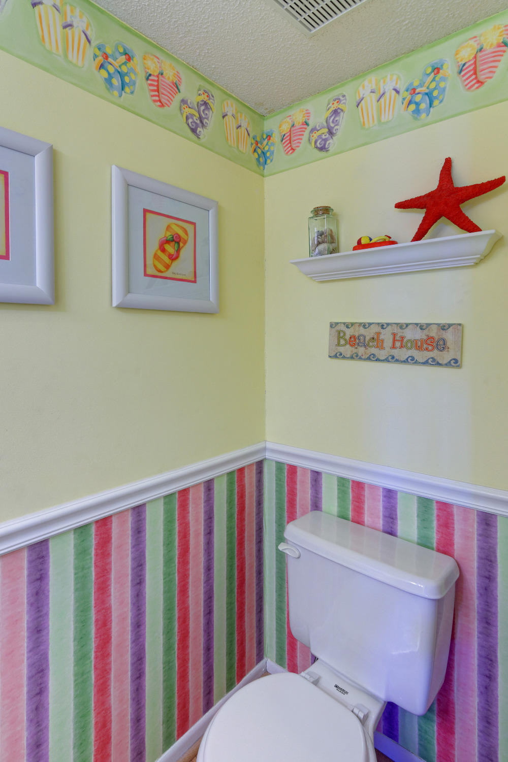 BEACHFRONT T/H - Residential