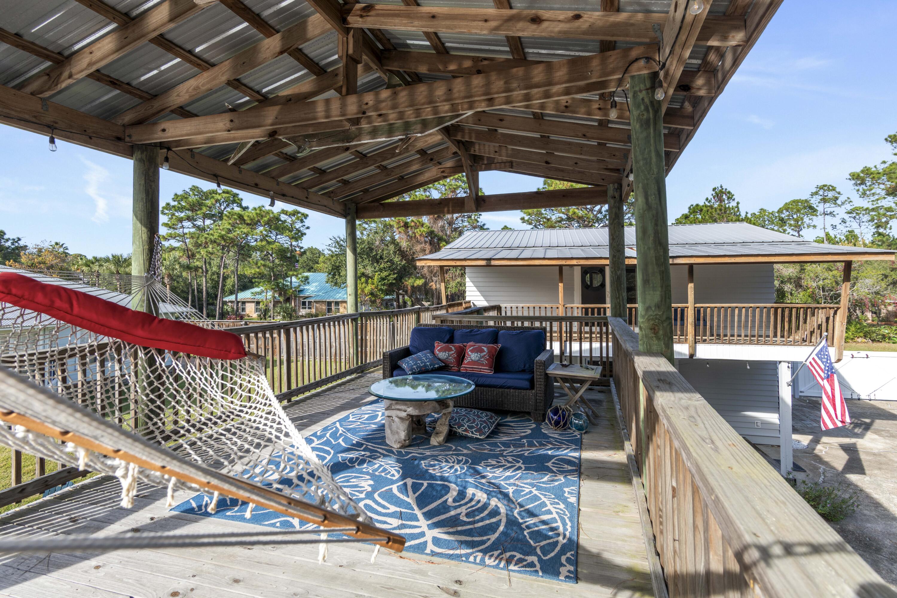 HIDDEN HARBOR ESTATES - Residential