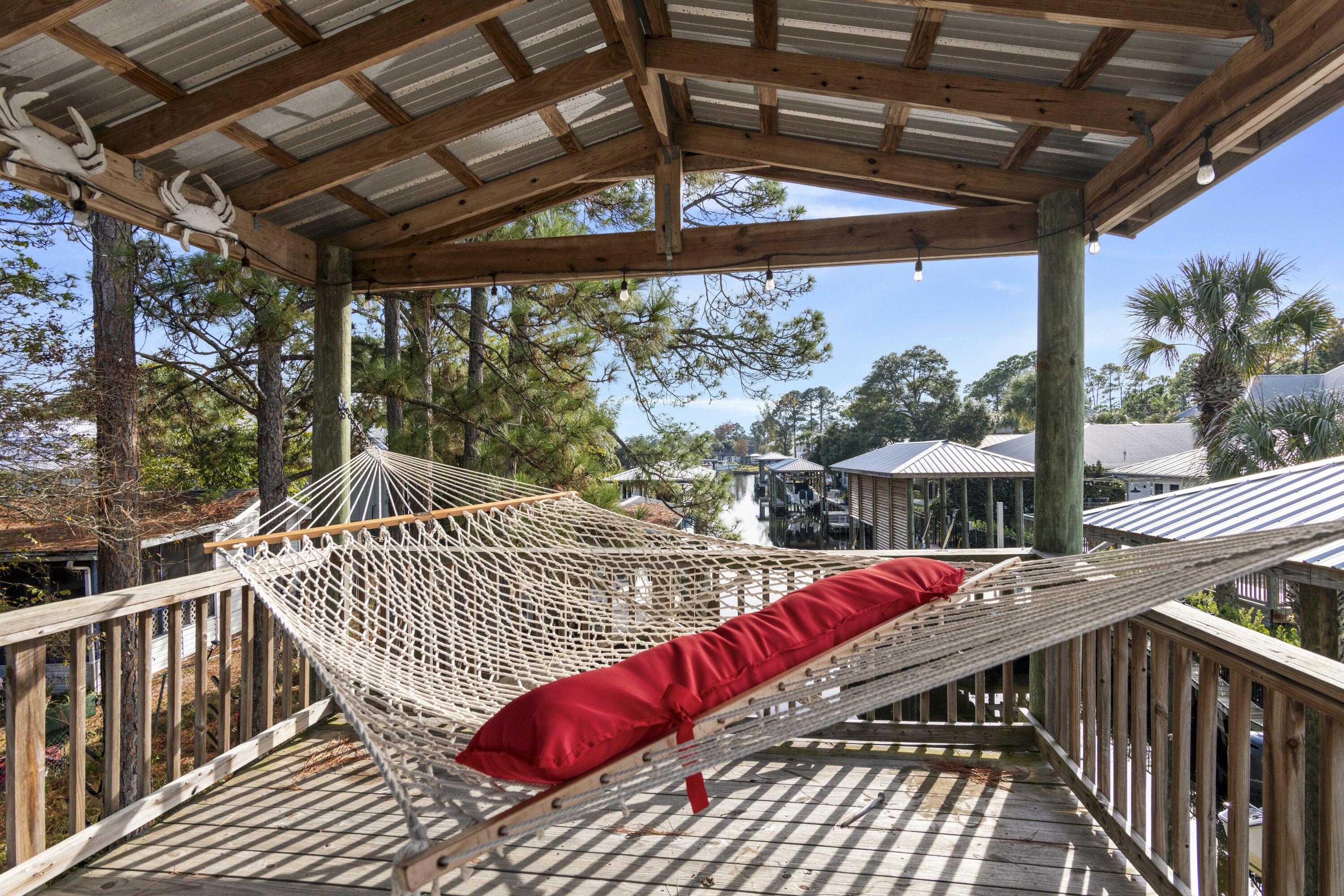 HIDDEN HARBOR ESTATES - Residential