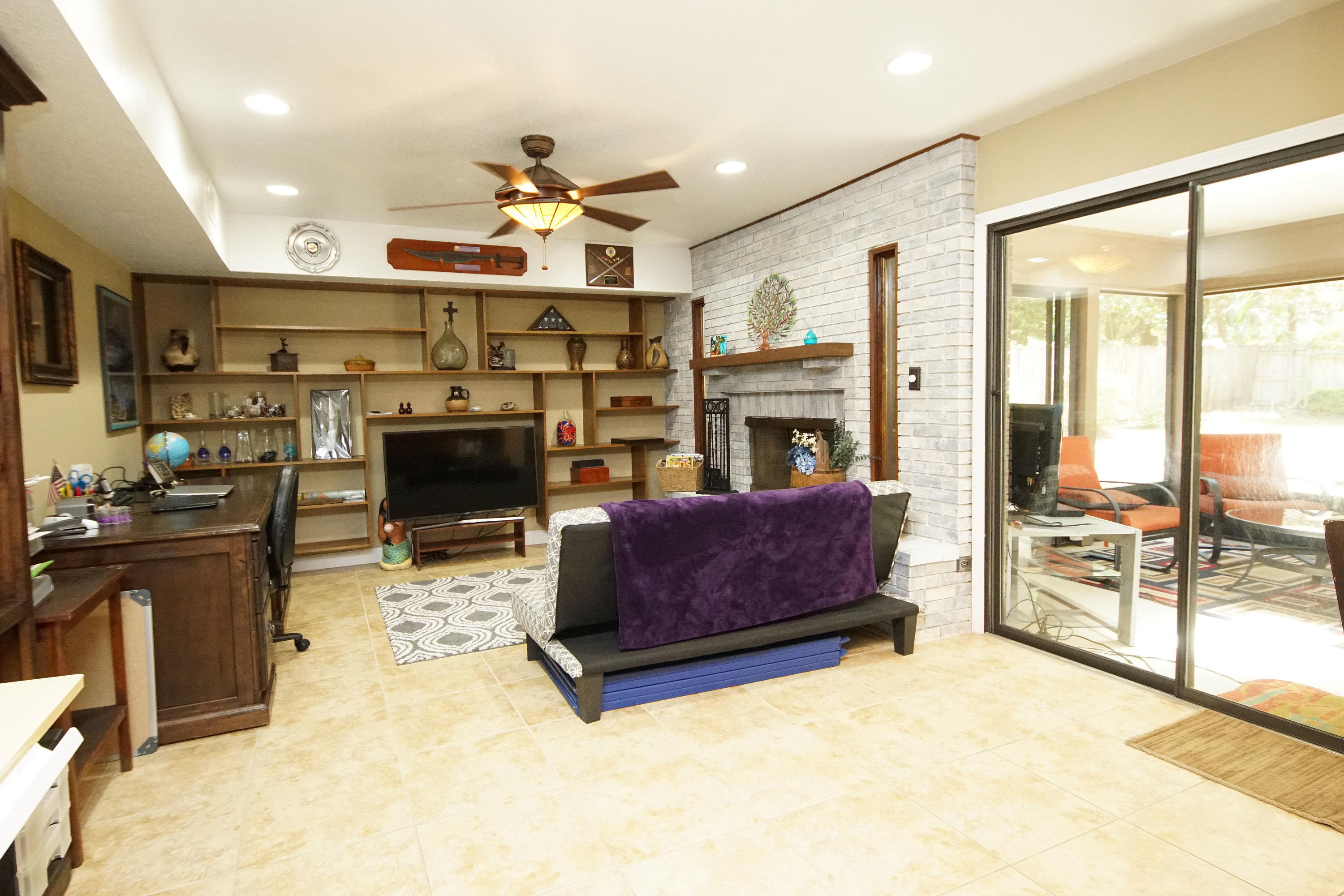 LONGWOOD - Residential