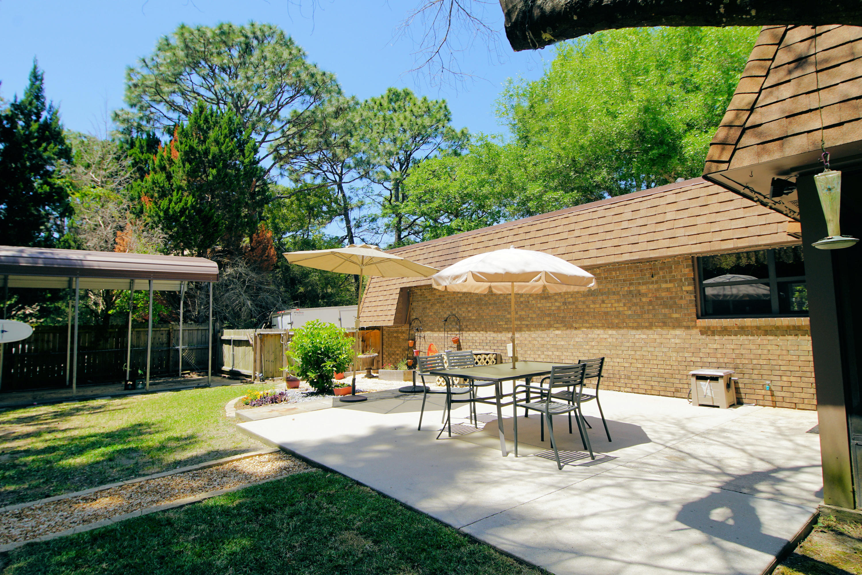 LONGWOOD - Residential