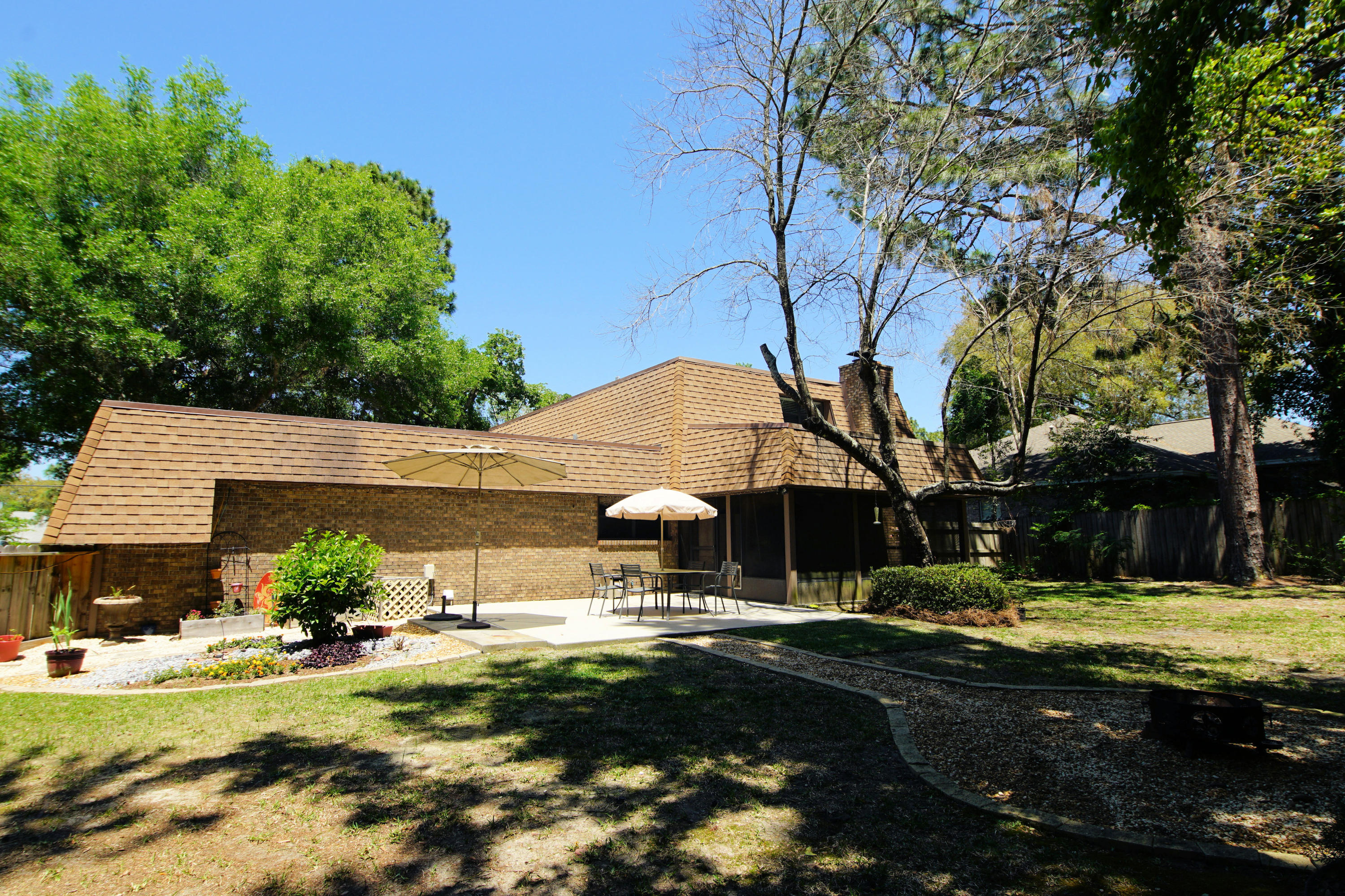 LONGWOOD - Residential