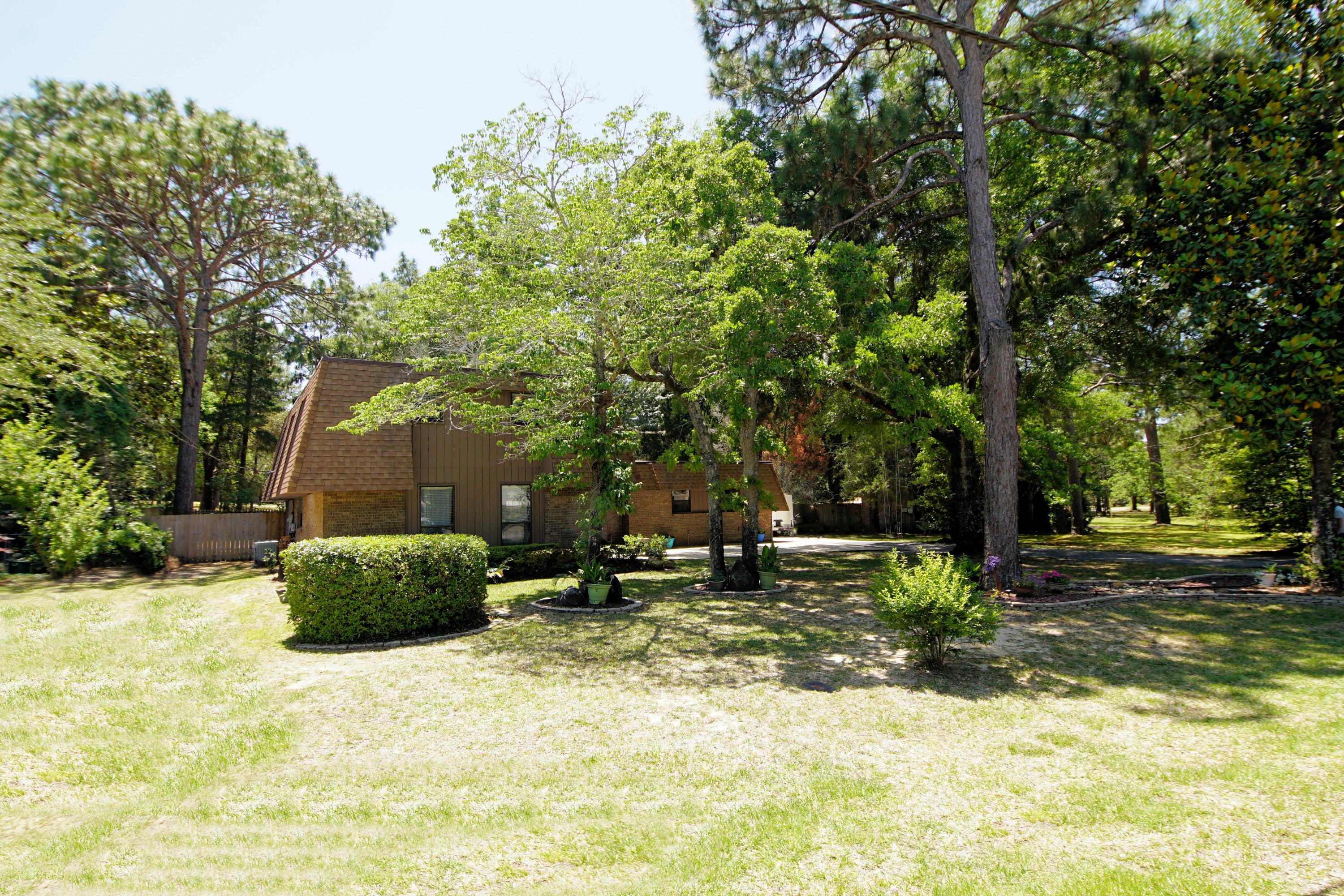 LONGWOOD - Residential