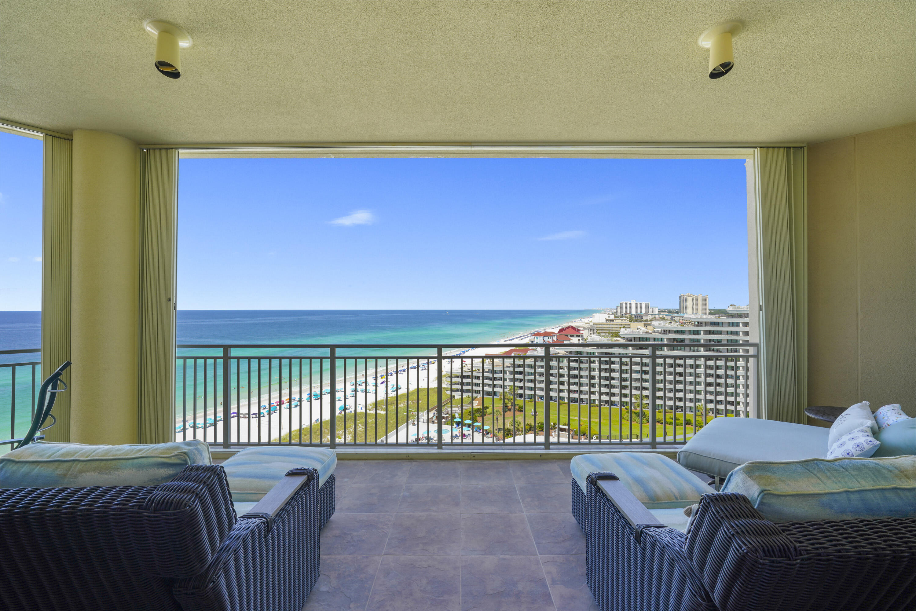 GRAND DUNES - SOUTH TOWER - Residential